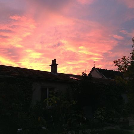 Comme A La Maison Bed & Breakfast Tours-sur-Marne Exterior photo